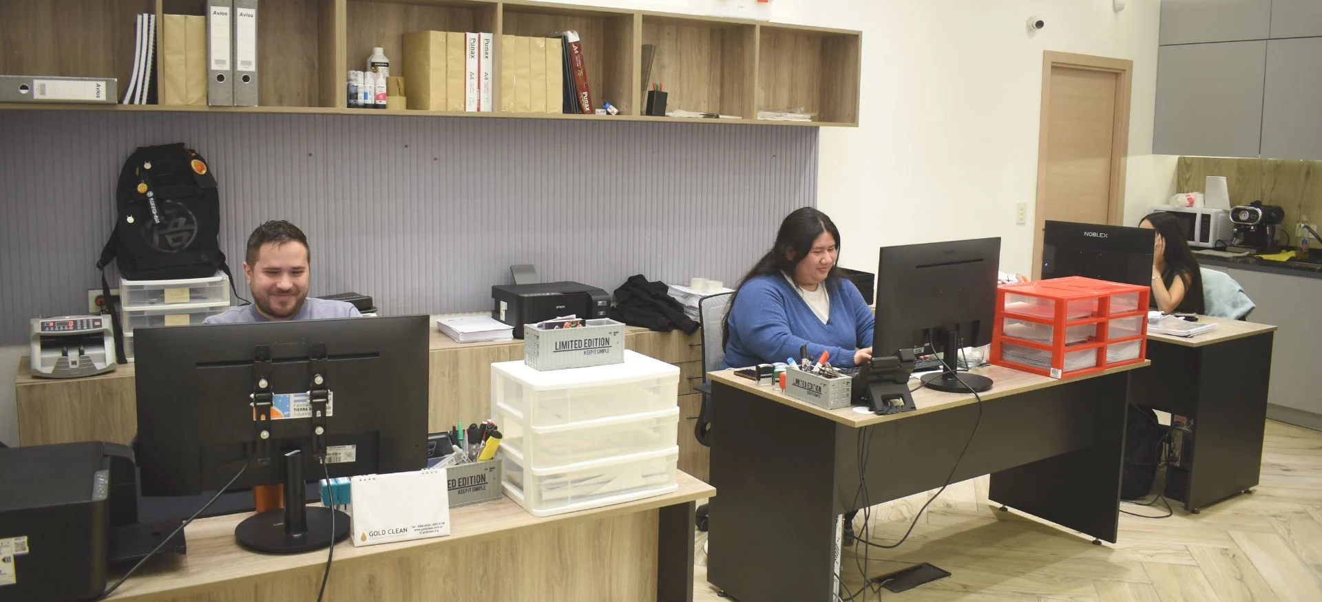 Equipo de atención al cliente de Kalif Mayorista